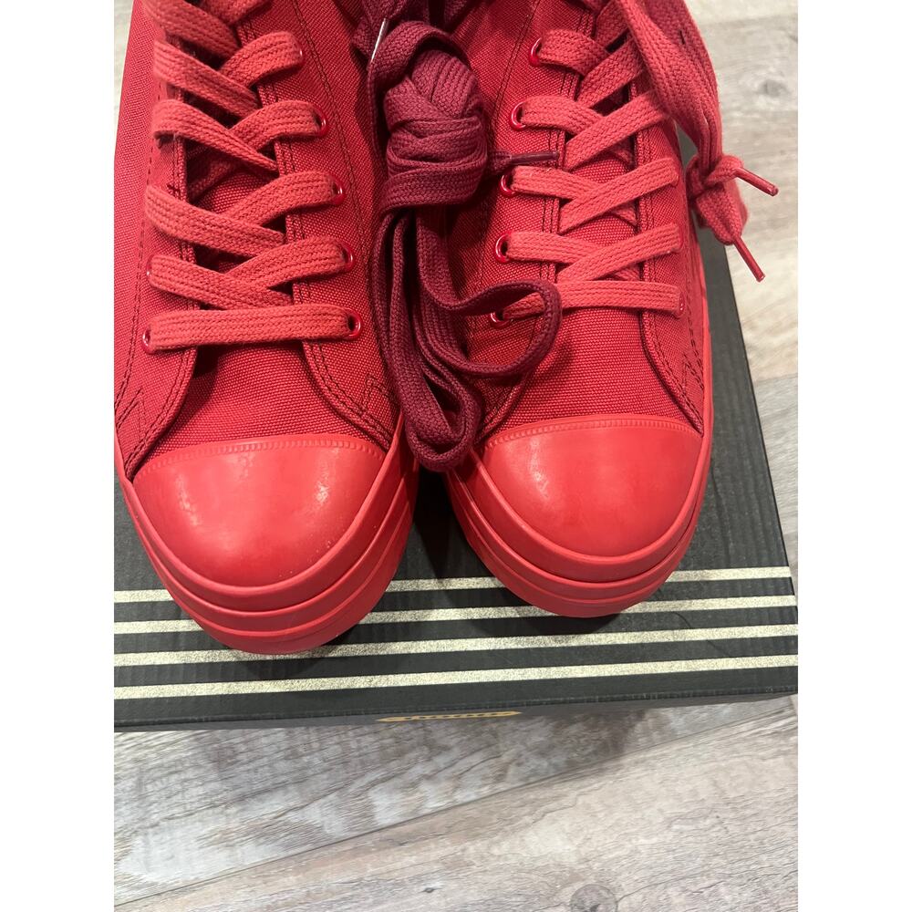 Hood Conference 55 HC Sneakerss Size 11 Men
